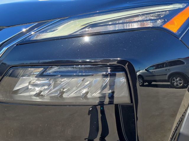Used 2023 Nissan Rogue S AWD/4WD image 33