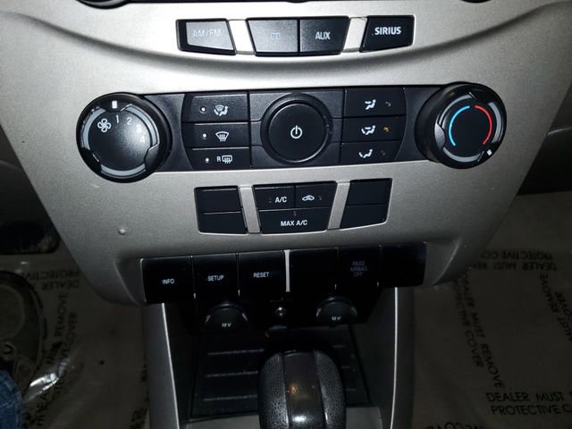 Used 2008 Ford Focus SE image 25