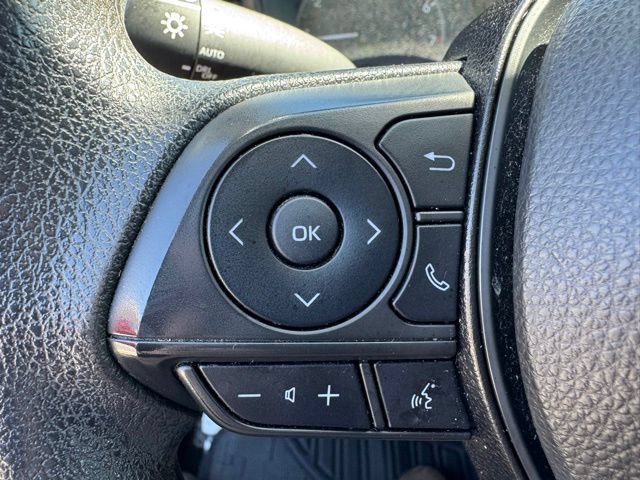 Used 2023 Toyota Corolla LE FWD image 11