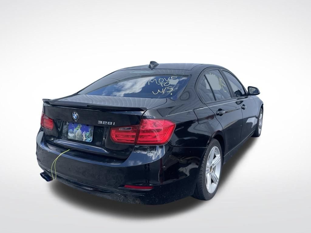 Used 2013 BMW 328i Sedan RWD image 6