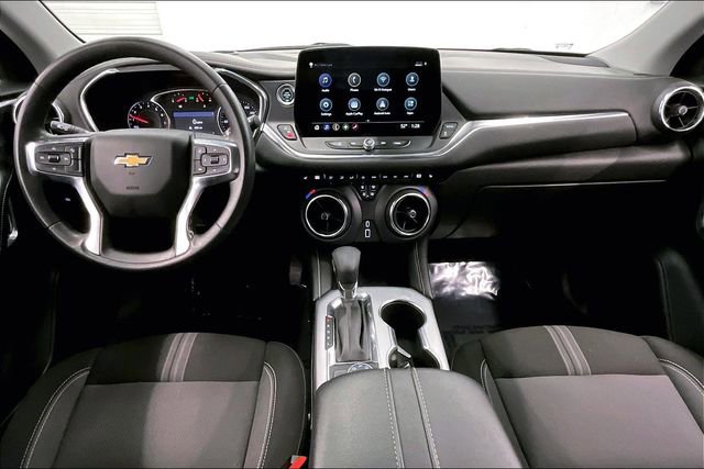 Used 2025 Chevrolet Blazer LT image 15