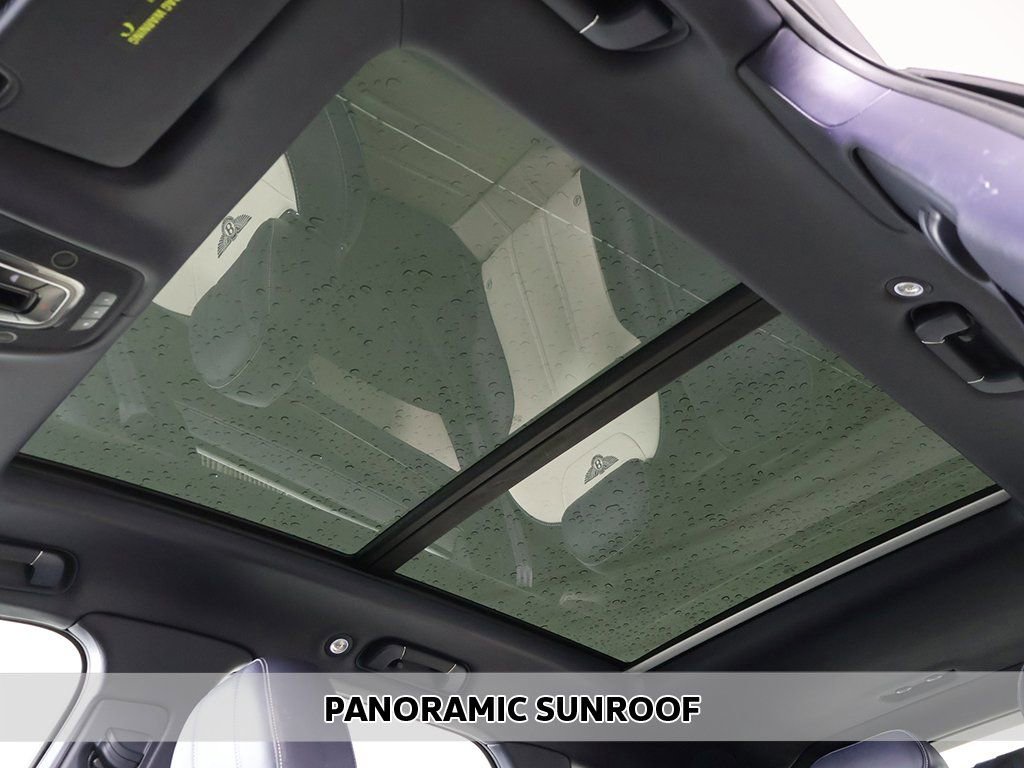 Used 2019 Bentley Bentayga image 4