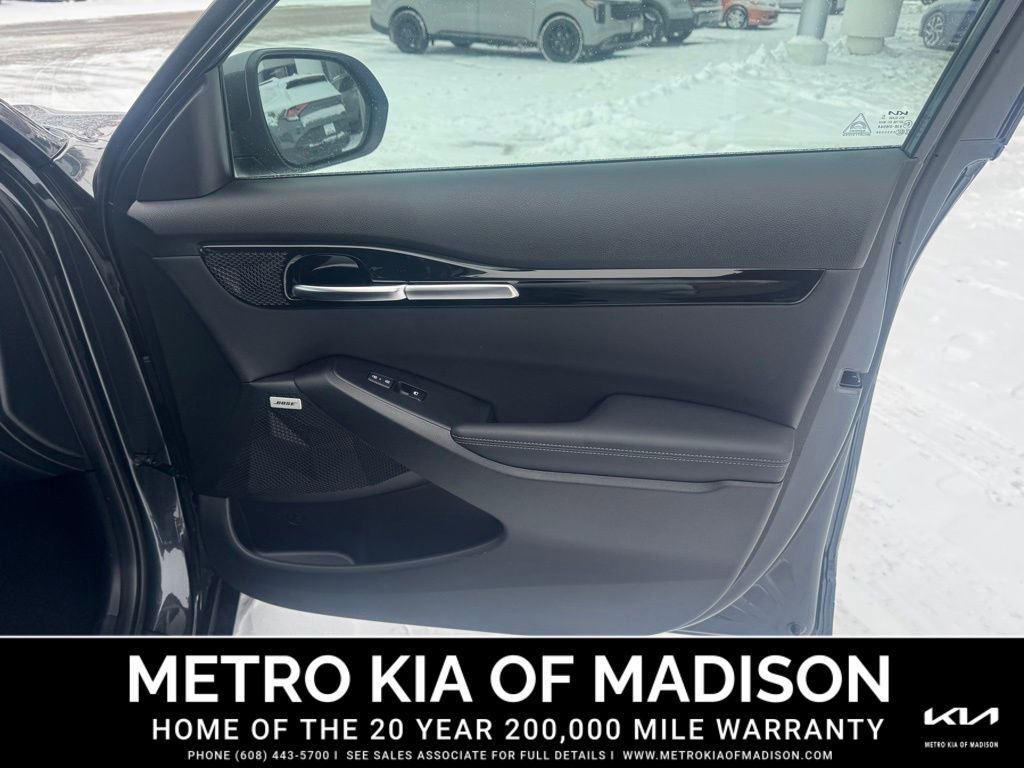 Used 2025 Kia Seltos SX image 36