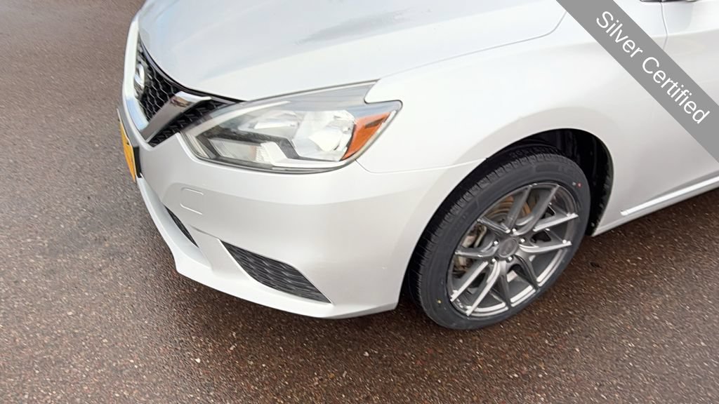 Used 2016 Nissan Sentra SV FWD image 9