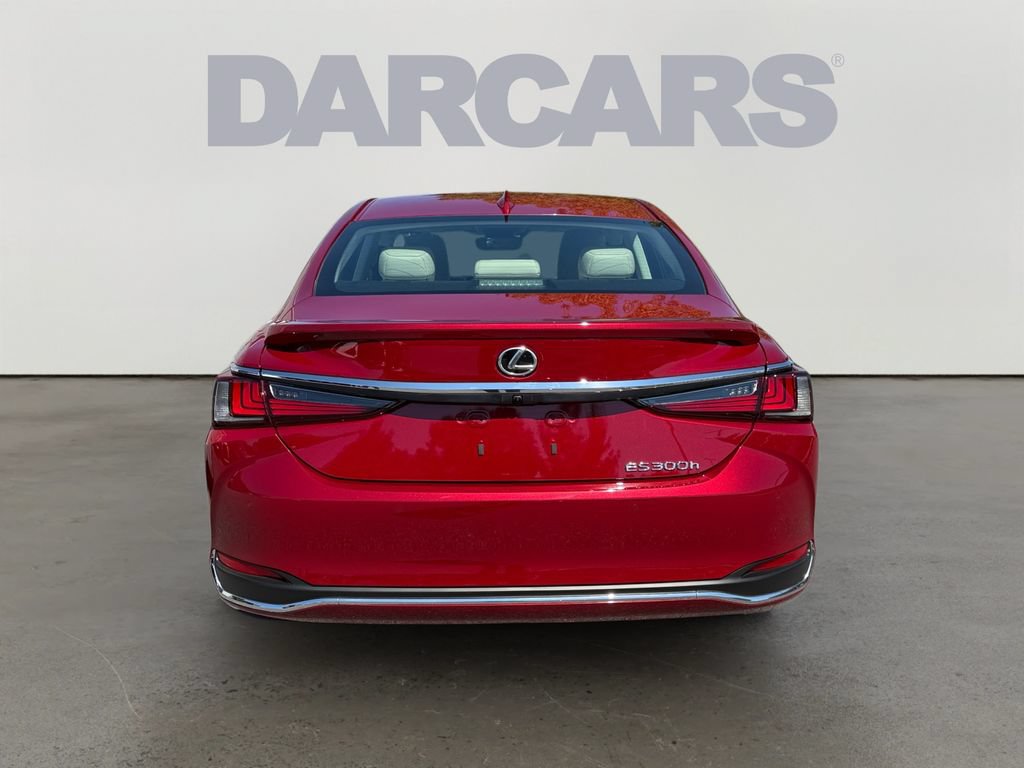 Used 2024 Lexus ES 300h w/ Technology Package FWD image 4