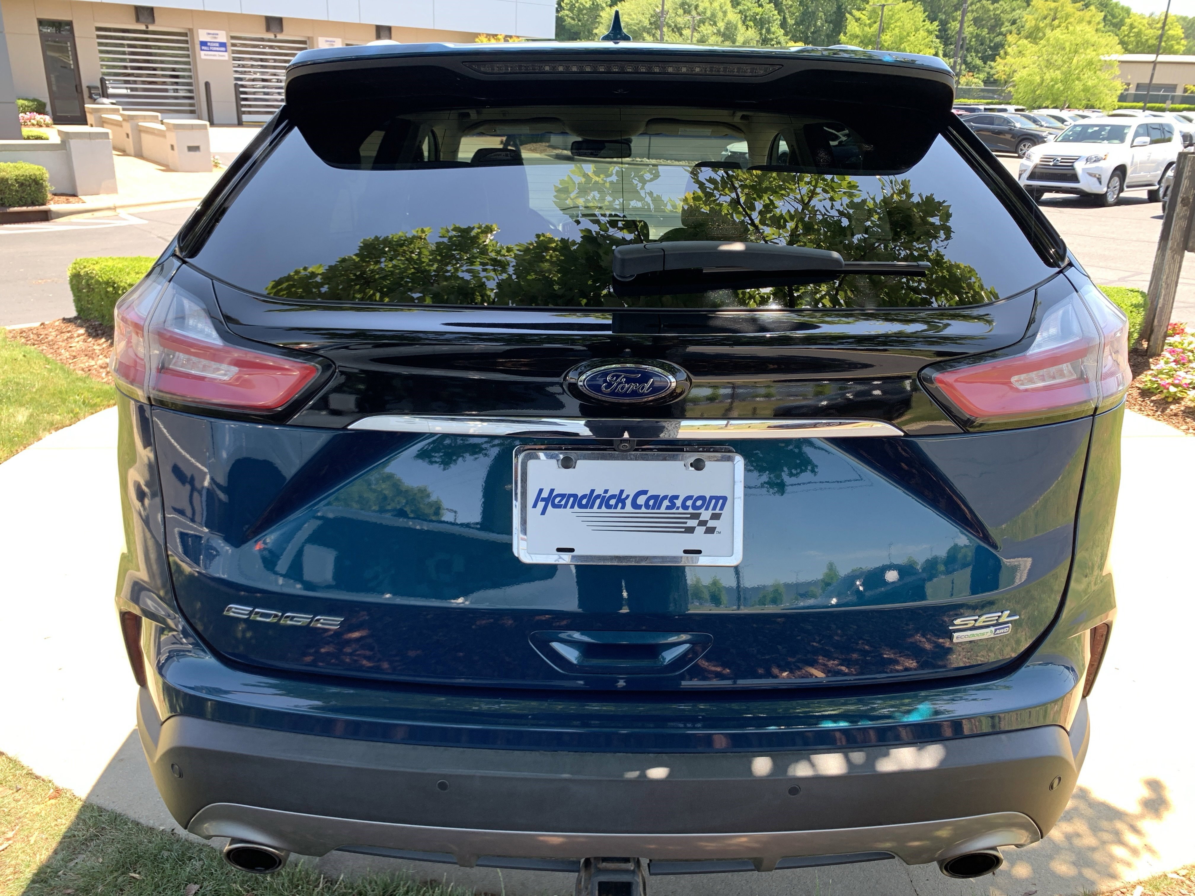 Used 2020 Ford Edge SEL w/ Cold Weather Package AWD/4WD image 9