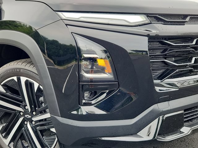 New 2027 Chevrolet Equinox RS w/ Safety and Technology Package FWD image 9