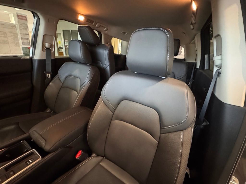 New 2026 Nissan Pathfinder SL FWD image 13