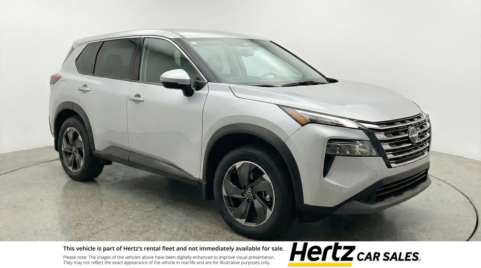 Used 2025 Nissan Rogue SV image 1