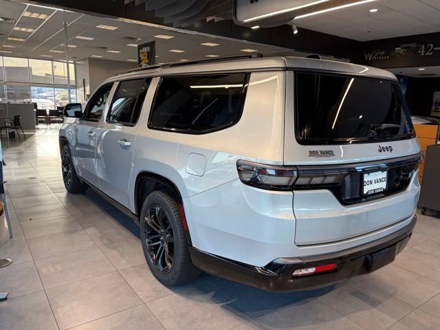 New 2026 Jeep Grand Wagoneer L Summit w/ Premium Group III image 2