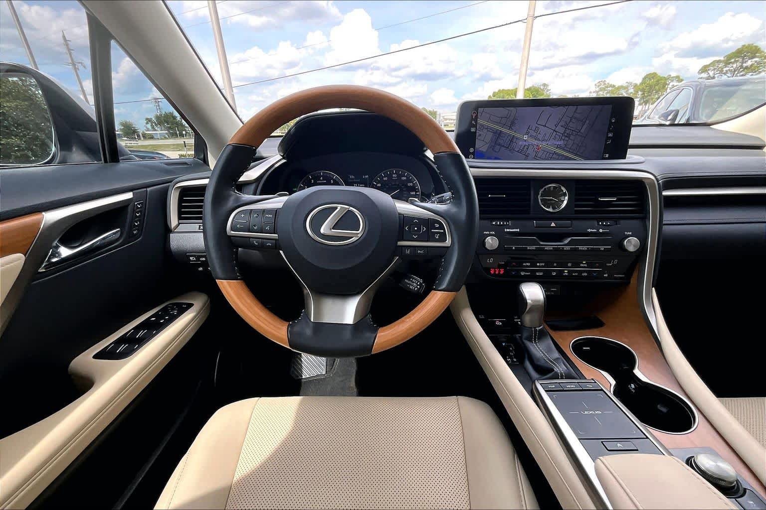 Used 2022 Lexus RX 350 FWD w/ Premium Package image 6