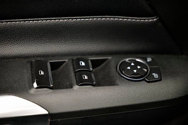 Used 2022 Ford Mustang Premium image 21