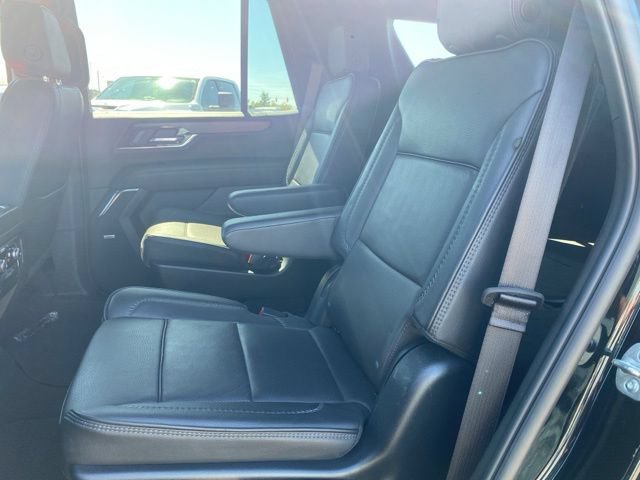 Used 2025 GMC Yukon Denali AWD/4WD image 27