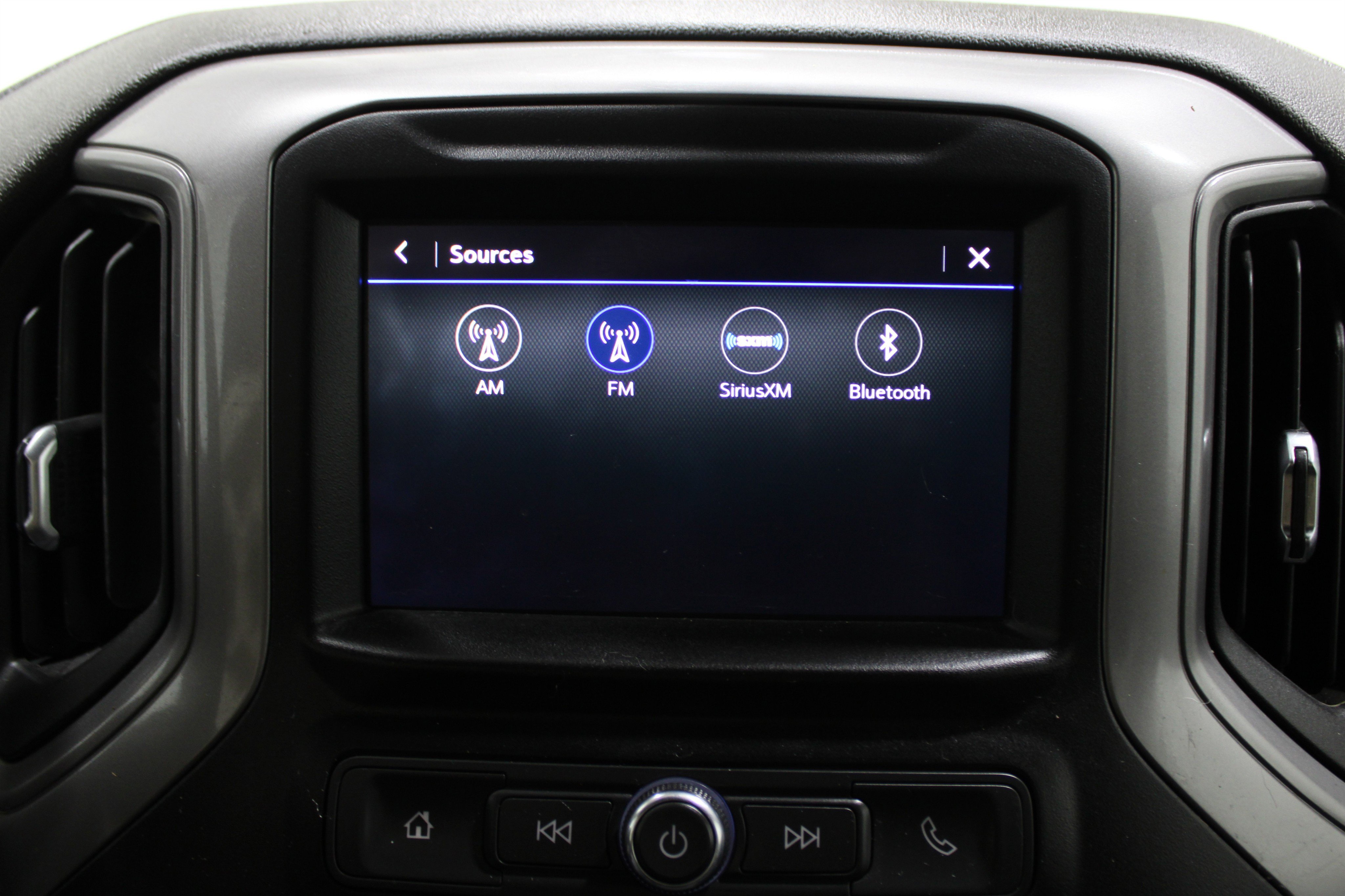 Used 2021 Chevrolet Silverado 1500 Custom w/ Rally Edition image 13