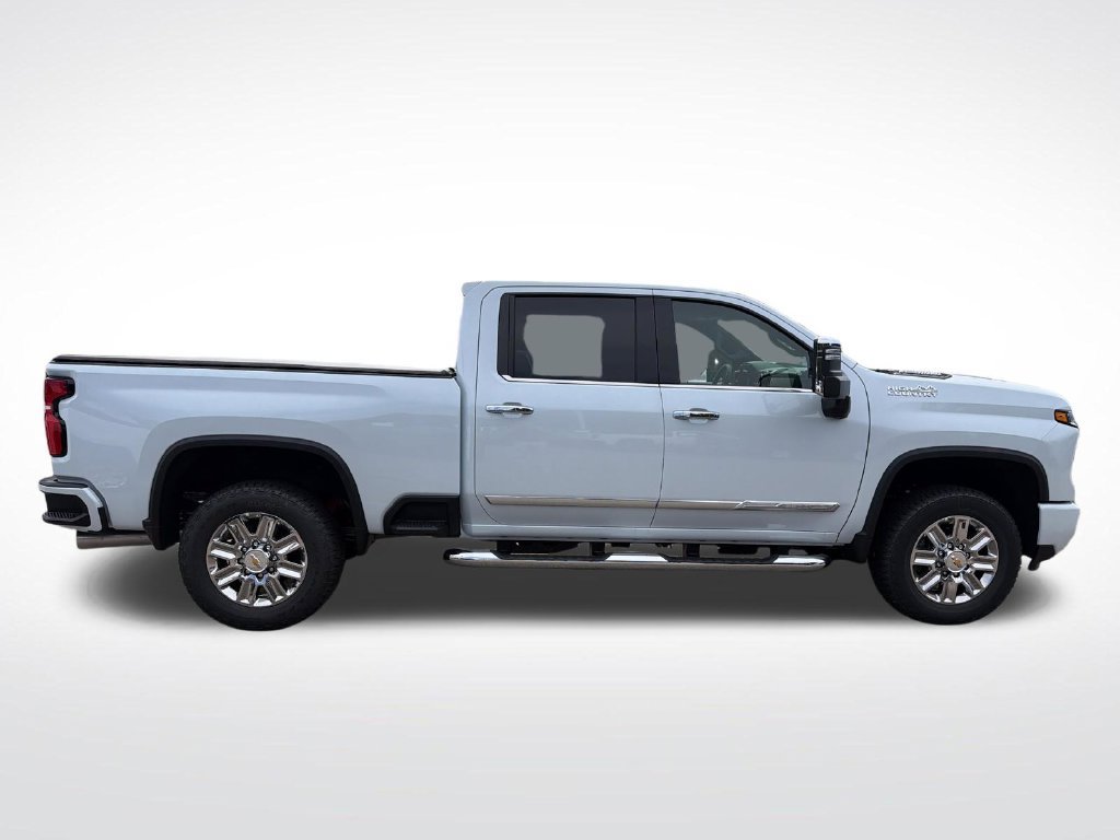 New 2026 Chevrolet Silverado 2500 High Country AWD/4WD image 7