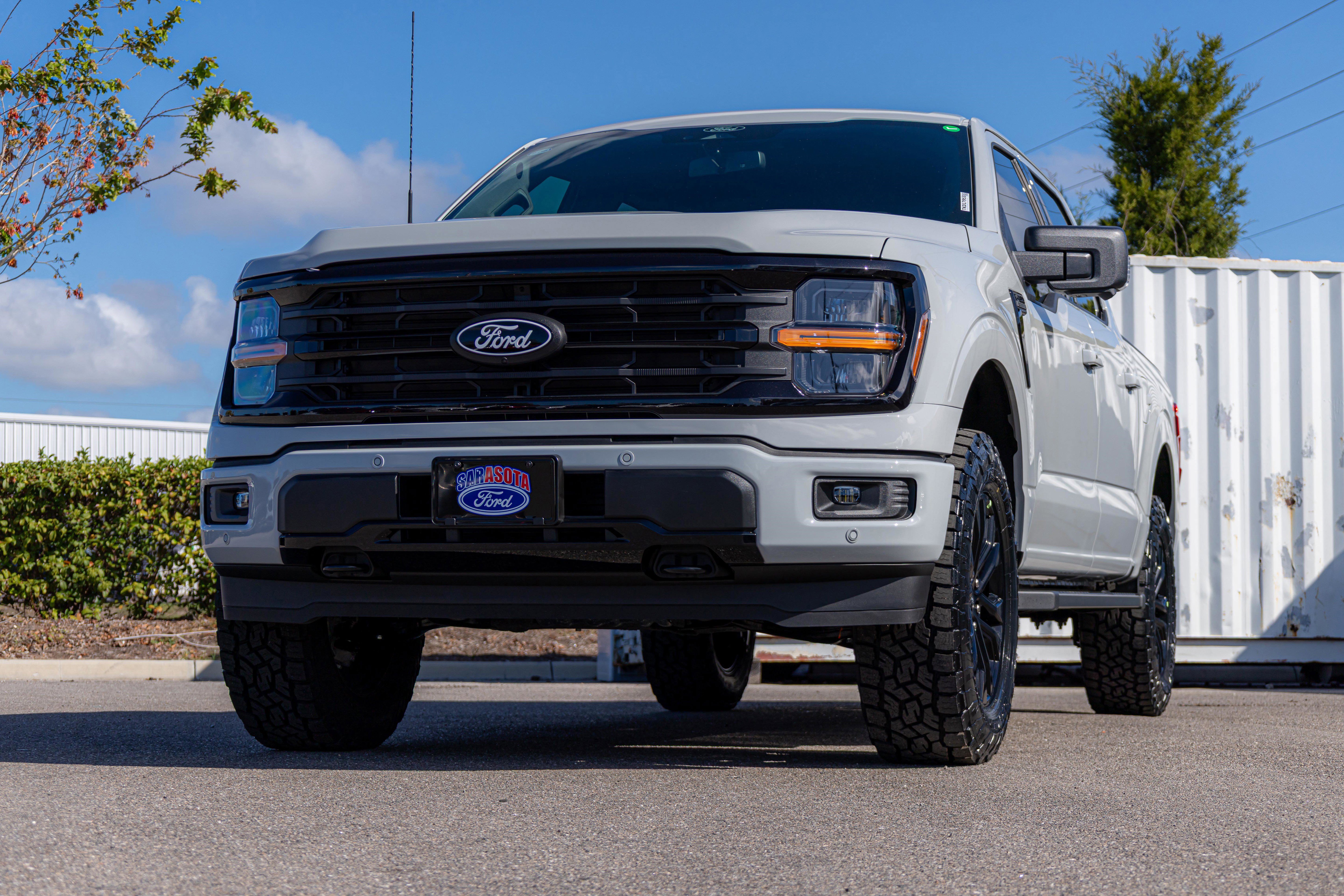 New 2026 Ford F150 XLT w/ Equipment Group 302A MID image 8