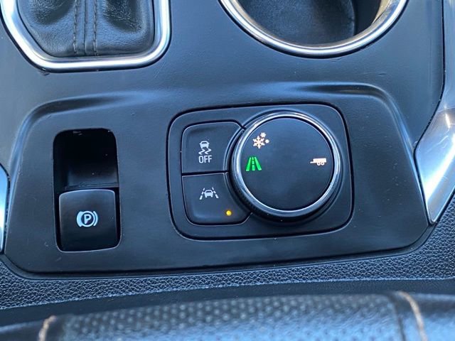 Used 2018 Chevrolet Traverse Premier w/ Redline Edition image 21