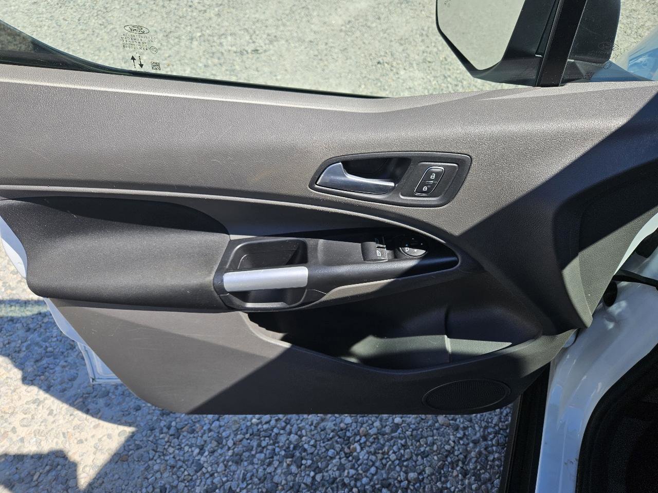 Used 2022 Ford Transit Connect XLT FWD image 12