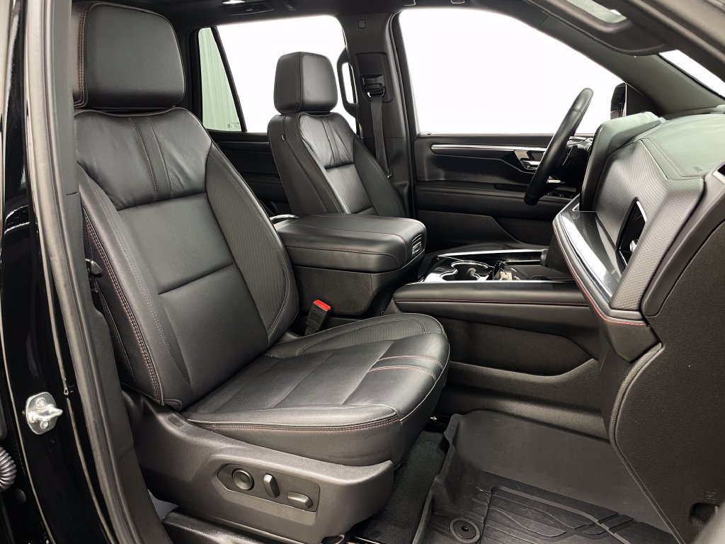 Certified 2025 Chevrolet Tahoe RST w/ RST Capability Package AWD/4WD image 46