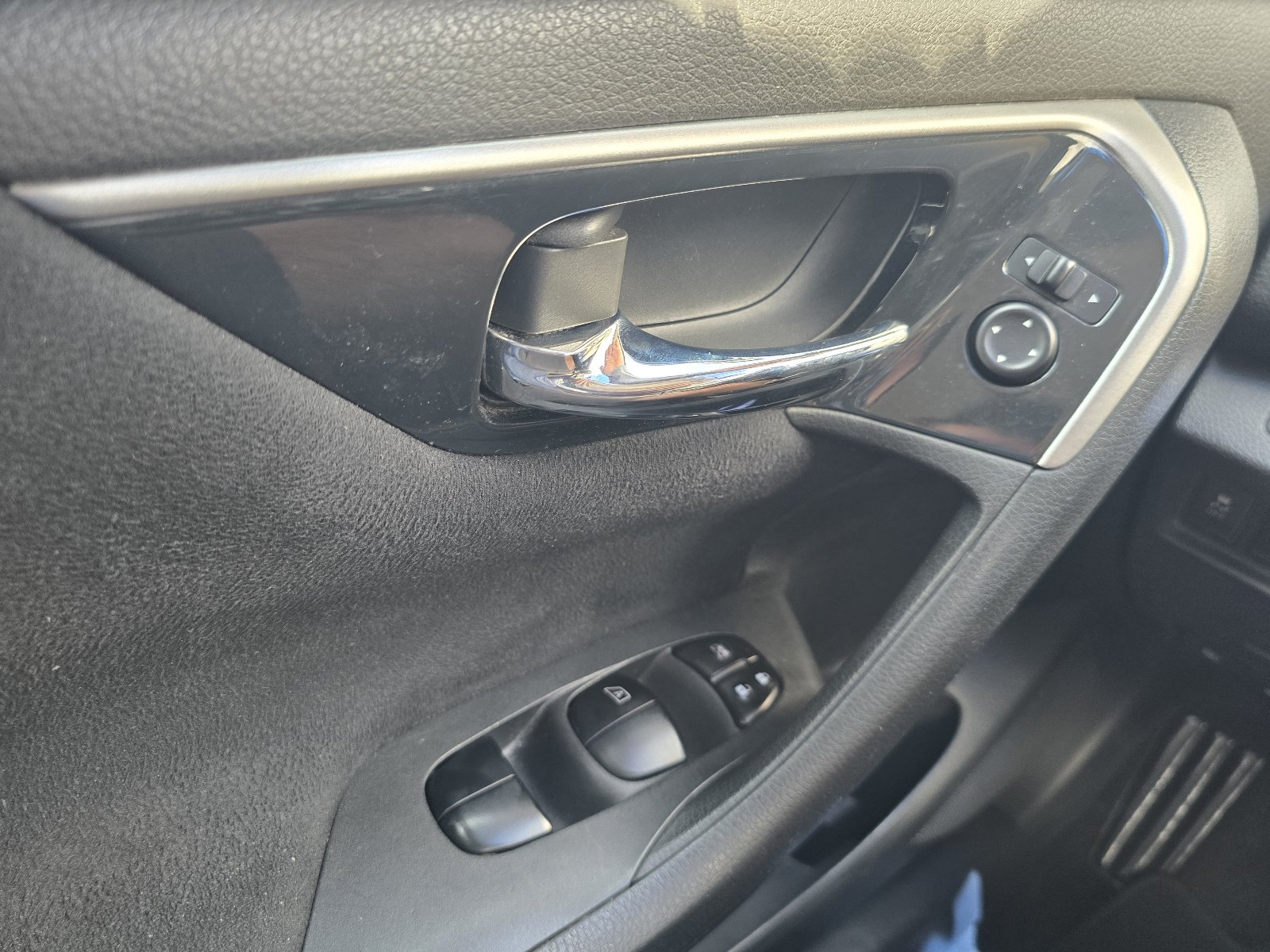 Used 2014 Nissan Altima 2.5 S FWD image 13