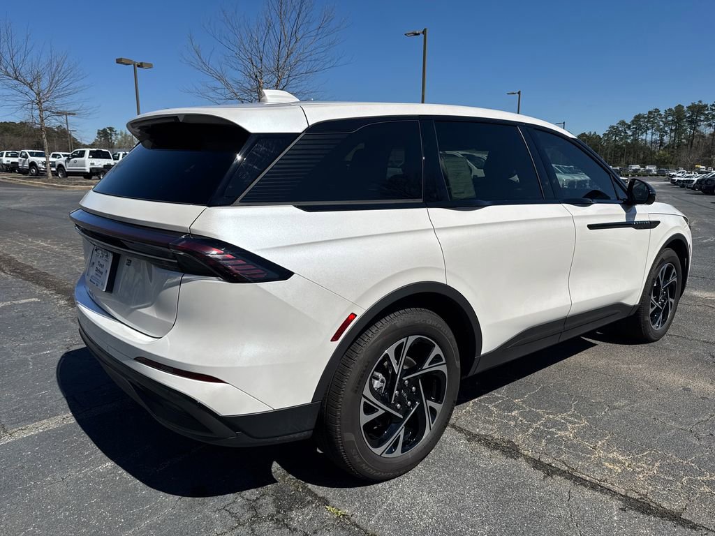 Used 2025 Lincoln Nautilus Premier w/ Jet Appearance Package image 6