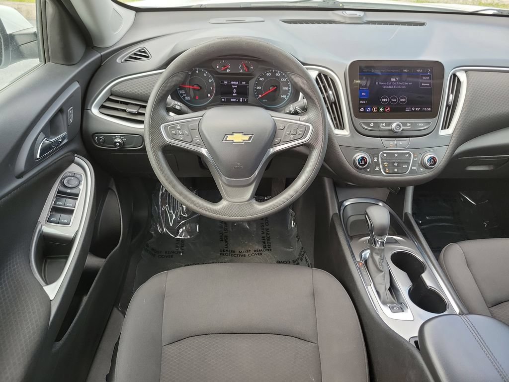 Used 2023 Chevrolet Malibu LT FWD image 12