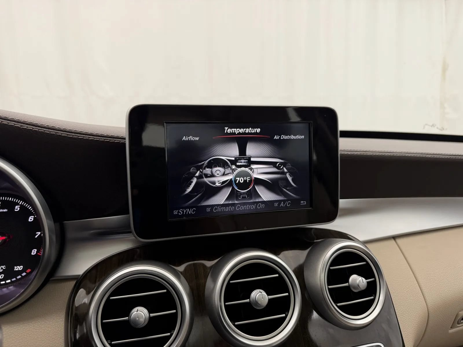 Used 2017 Mercedes-Benz C 300 4MATIC Sedan image 23