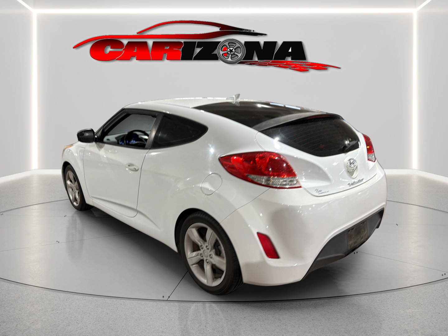 Used 2014 Hyundai Veloster FWD image 9