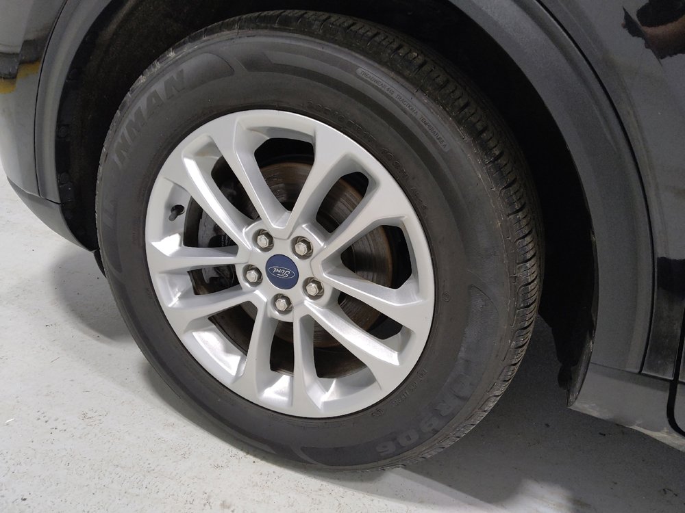 Used 2022 Ford Escape SE image 31