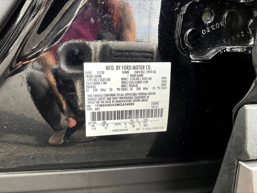 Used 2021 Ford Explorer XLT w/ Equipment Group 202A AWD/4WD image 23