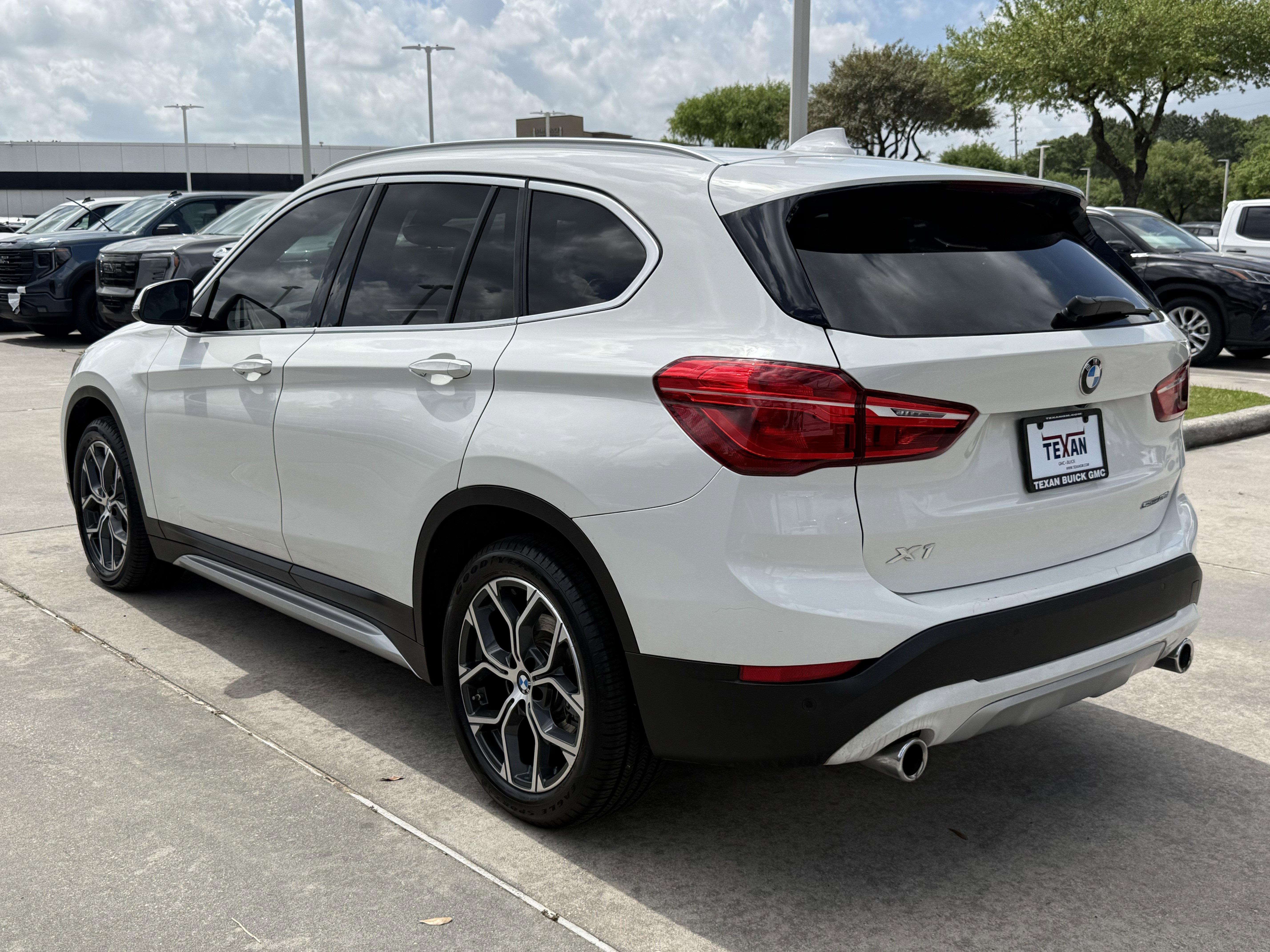 Used 2021 BMW X1 sDrive28i w/ Convenience Package image 8