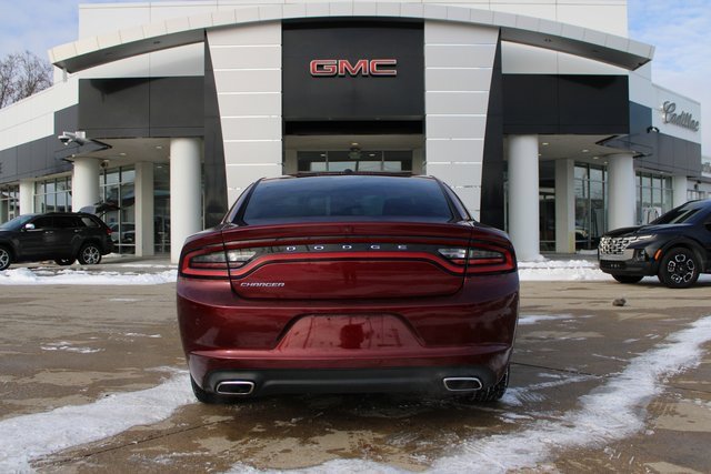 Used 2021 Dodge Charger SXT w/ Leather Interior Group image 5