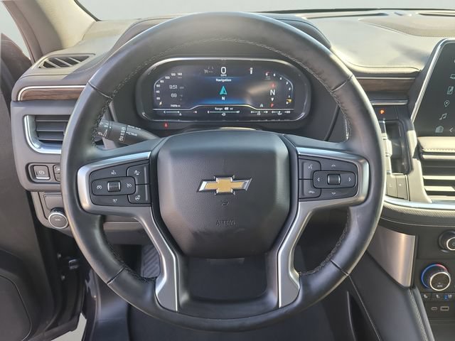Used 2024 Chevrolet Suburban Premier RWD image 25