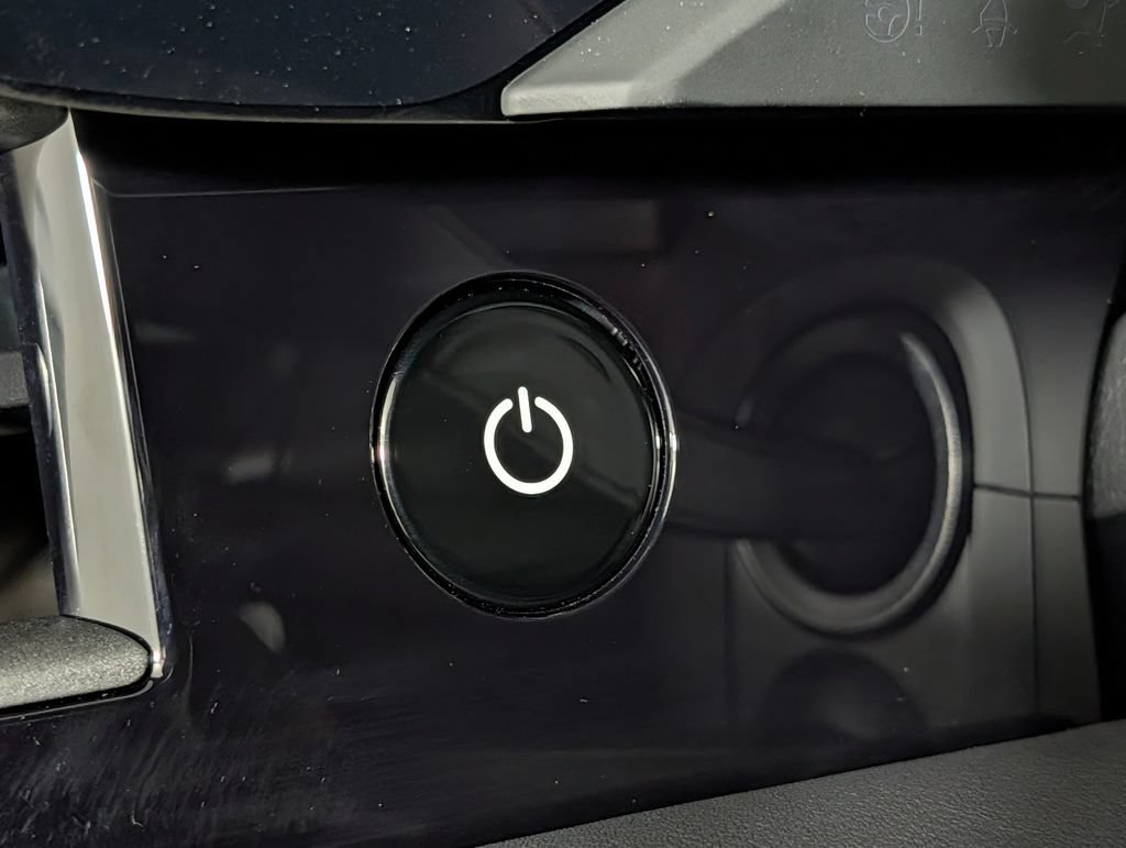 New 2026 Porsche Taycan AWD/4WD image 36