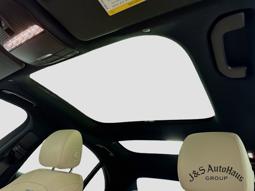 Used 2021 Mercedes-Benz E 53 AMG 4MATIC Sedan image 16