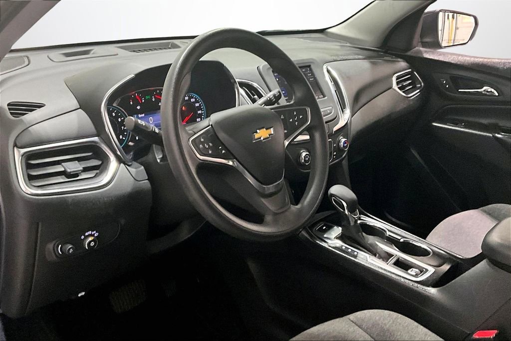 Used 2022 Chevrolet Equinox LT AWD/4WD image 17
