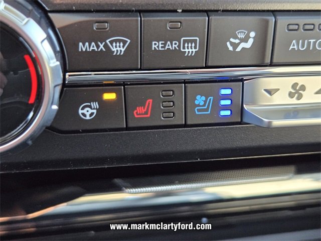 New 2026 Ford F250 Lariat w/ Chrome Package image 18