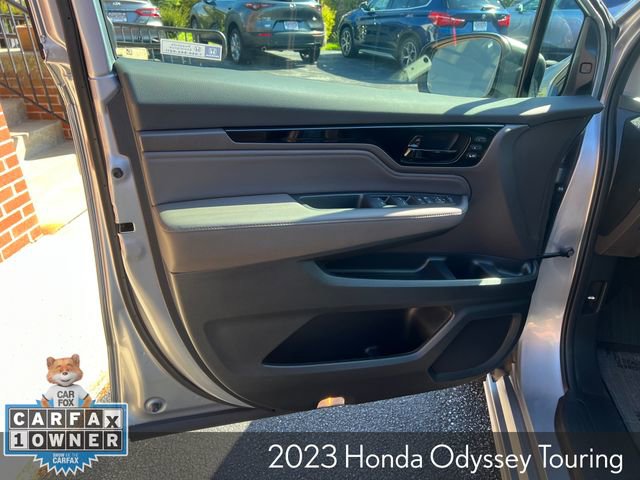 Used 2023 Honda Odyssey Touring image 9