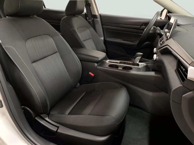 Used 2026 Nissan Altima 2.5 SV FWD image 69