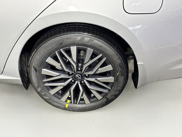 New 2026 Nissan Altima 2.5 SV FWD image 9