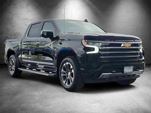 New 2026 Chevrolet Silverado 1500 High Country w/ Technology Package AWD/4WD image 2