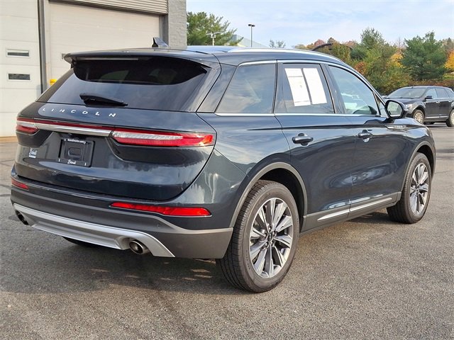 Used 2022 Lincoln Corsair Reserve w/ Elements Package image 6