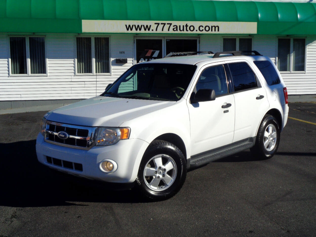 Used 2012 Ford Escape XLT image 1