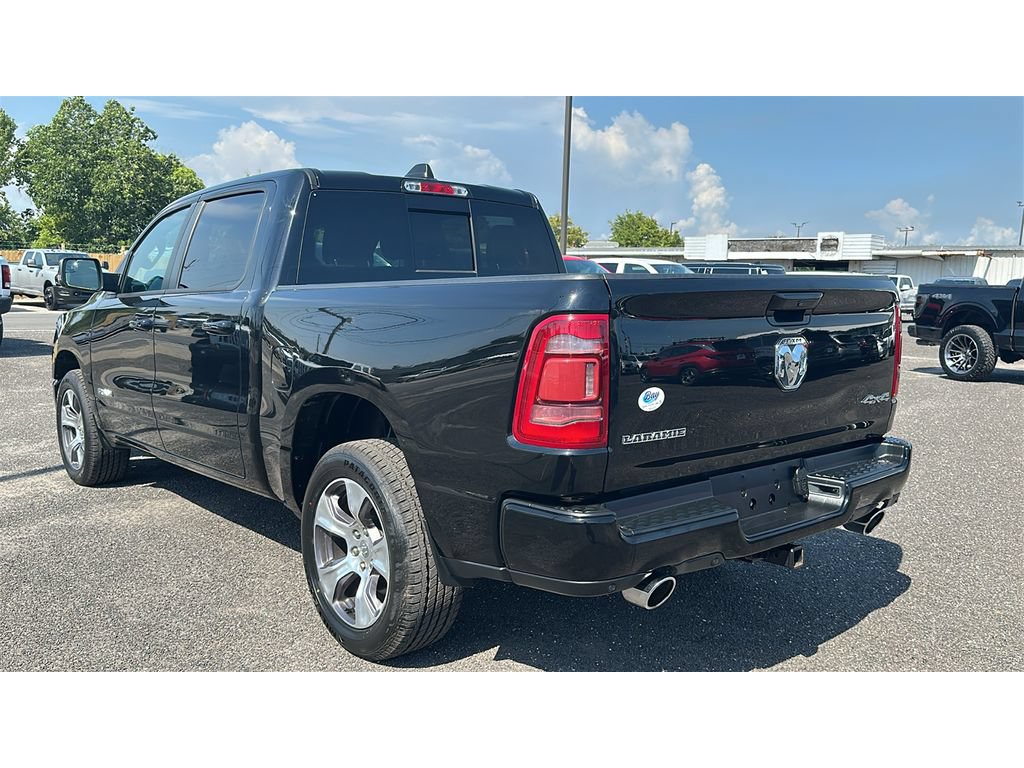 Used 2023 RAM 1500 Laramie AWD/4WD image 4