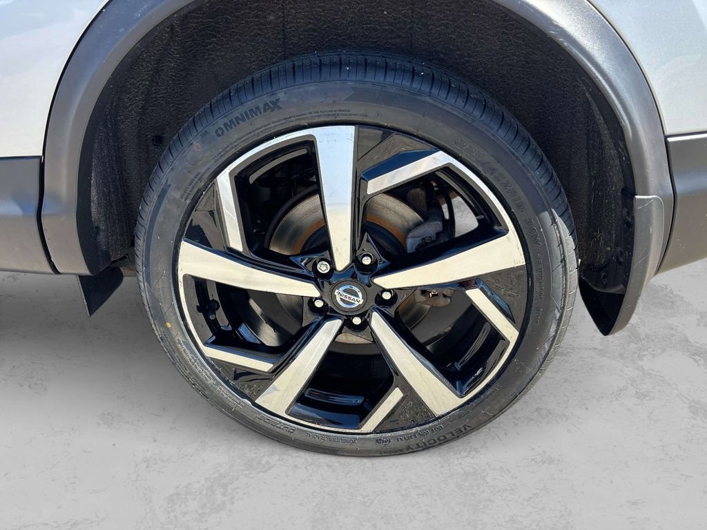Certified 2022 Nissan Rogue Sport SL AWD/4WD image 8