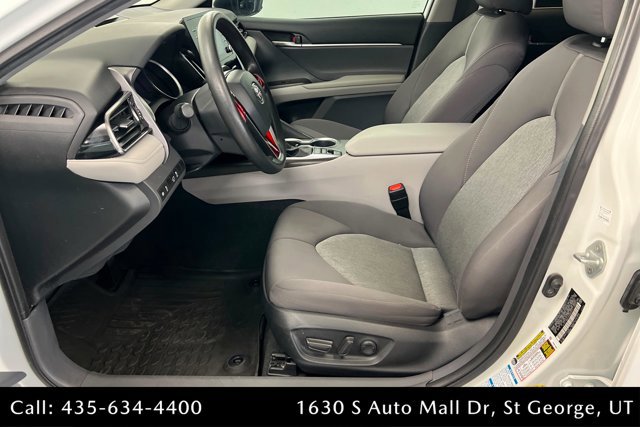 Used 2023 Toyota Camry LE AWD/4WD image 17
