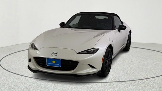 New 2026 MAZDA MX-5 Miata Club w/ Interior Package RWD image 2