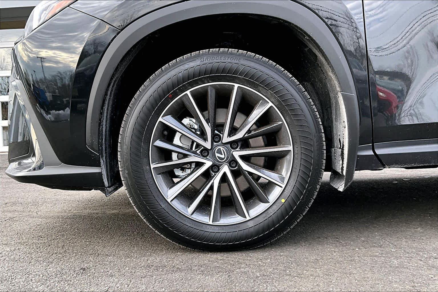 New 2026 Lexus NX 350h AWD w/ Accessory Package (K3) image 12