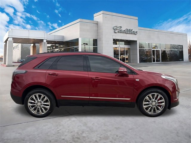 Used 2023 Cadillac XT5 Sportv w/ Platinum Package image 2