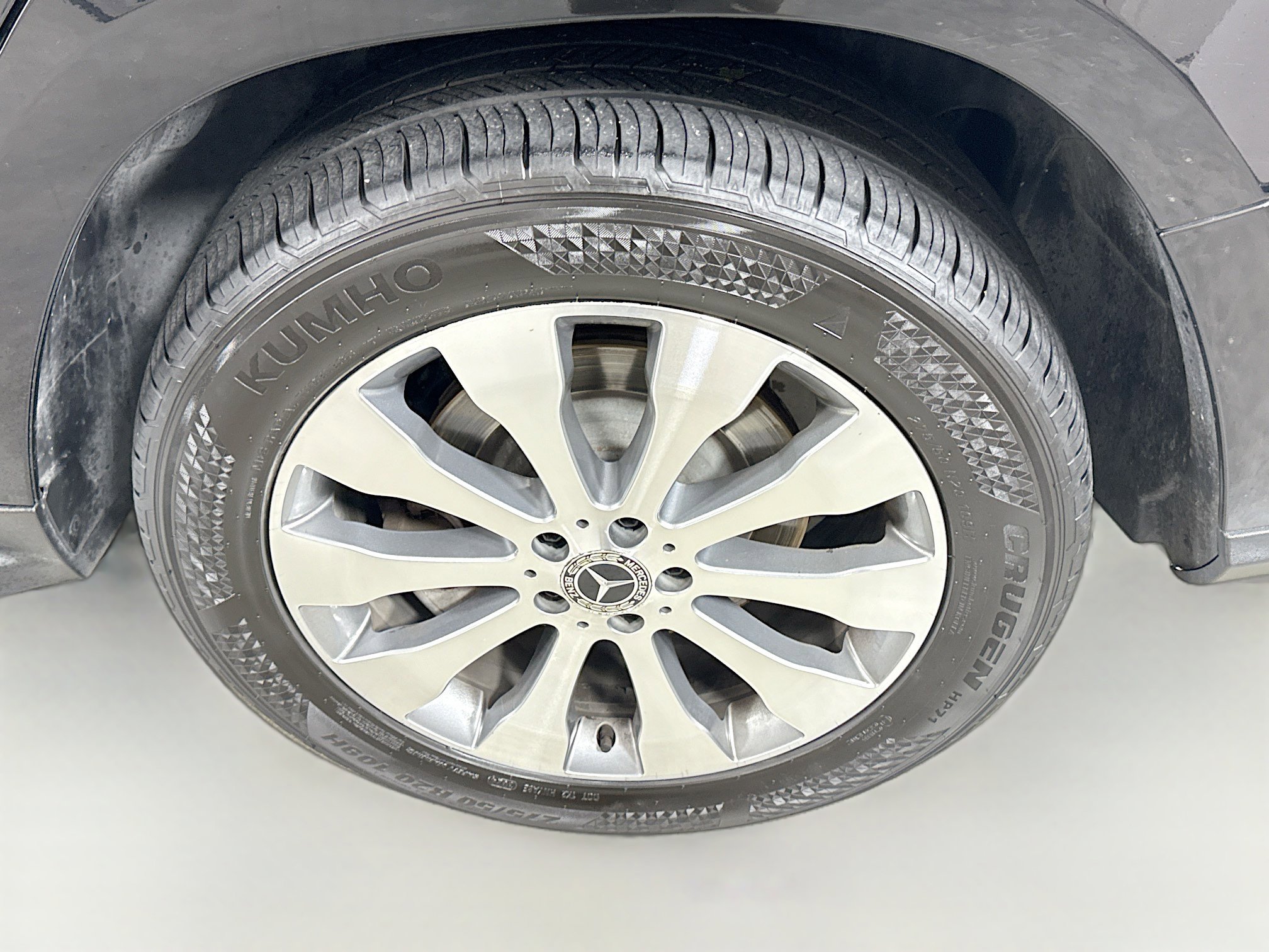 Used 2019 Mercedes-Benz GLS 450 4MATIC image 32